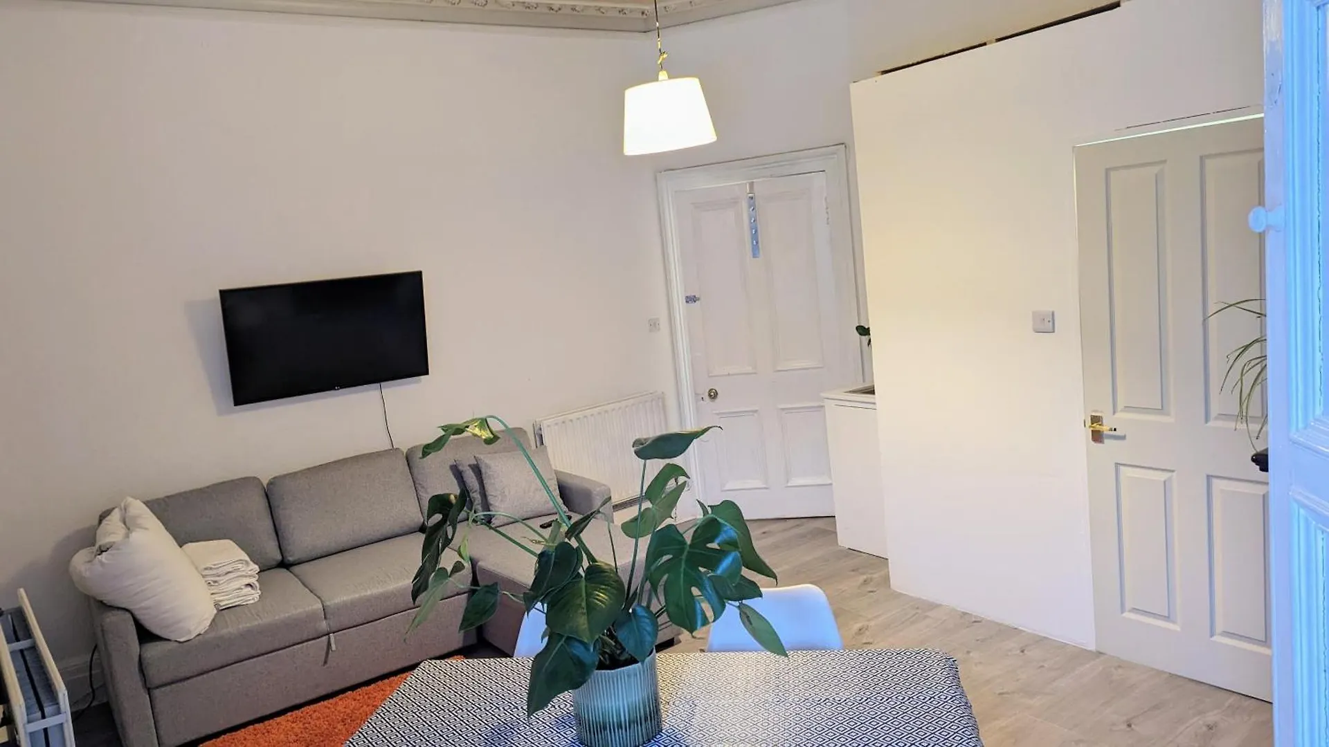 Friends Family Room City Center Edynburg Kwatera prywatna